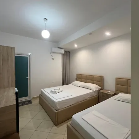 酒店 Flowers 2 Vlorë